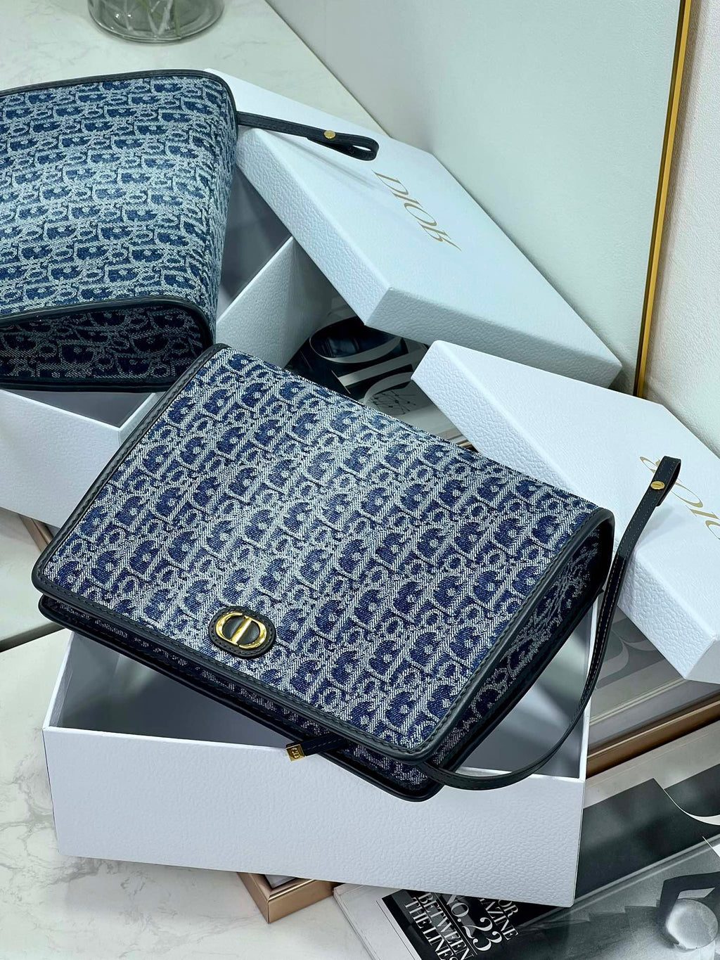 Buchtasche 26 Zoll, blau, Monogramm, schräger Jacquard