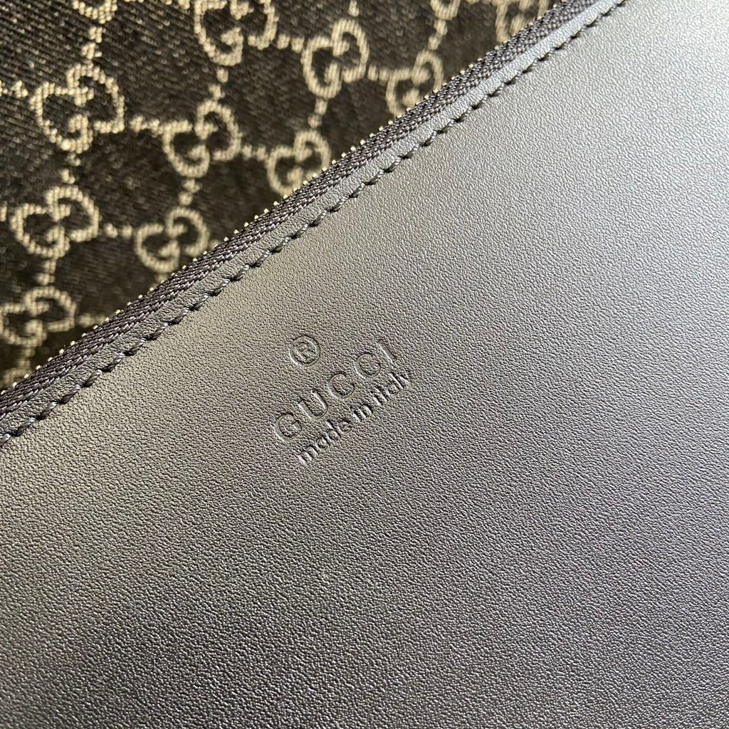 OPHIDIA GG 41 GROSSE TRAGETASCHE IN SCHWARZEM DENIM