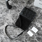 BOTTEGA VENETA 25S DIAGO 22 IN SCHWARZEM KALBSLEDER, PATENT SILBERNE BESCHLÄGE