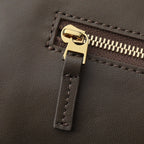 BOTTEGA VENETA 25S LARGE ANDIAMO 42 IN DUNKELBRAUNEM KALBSLEDER-GOLD-HARDWARE