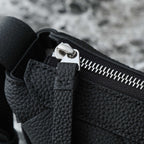 BOTTEGA VENETA 25S DIAGO HOBO 39 IN SCHWARZEM KALBSLEDER