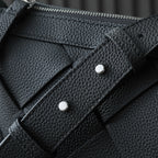 BOTTEGA VENETA 25S DIAGO HOBO 39 IN SCHWARZEM KALBSLEDER