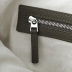 BOTTEGA VENETA 25S DIAGO HOBO 39 IN SEHR DUNKELOLIVEN KALBSLEDER