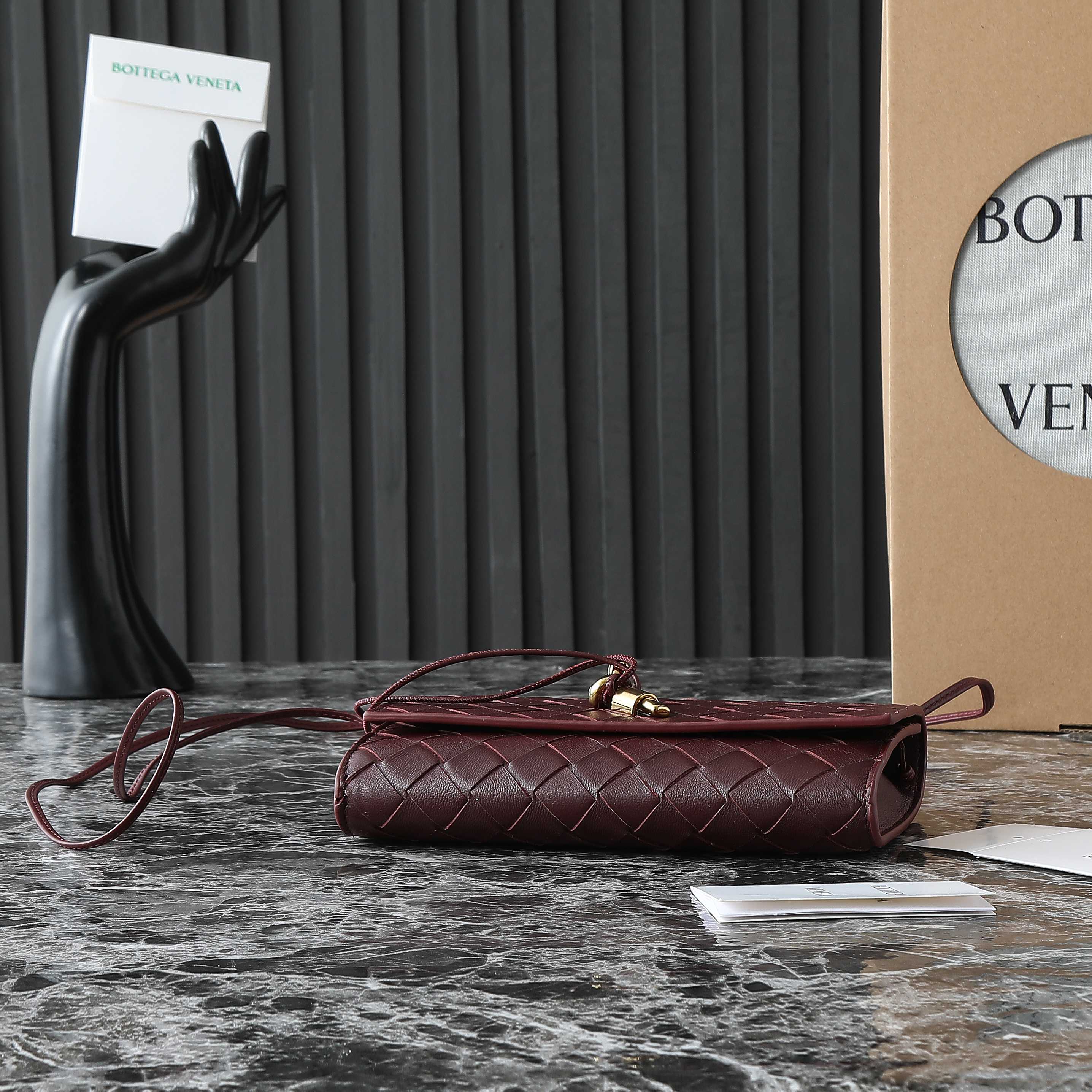 BOTTEGA VENETA 25S ANDIAMO POUCH 19 IN DEEP MAROON KALBSKIN GOLD HARDWARE