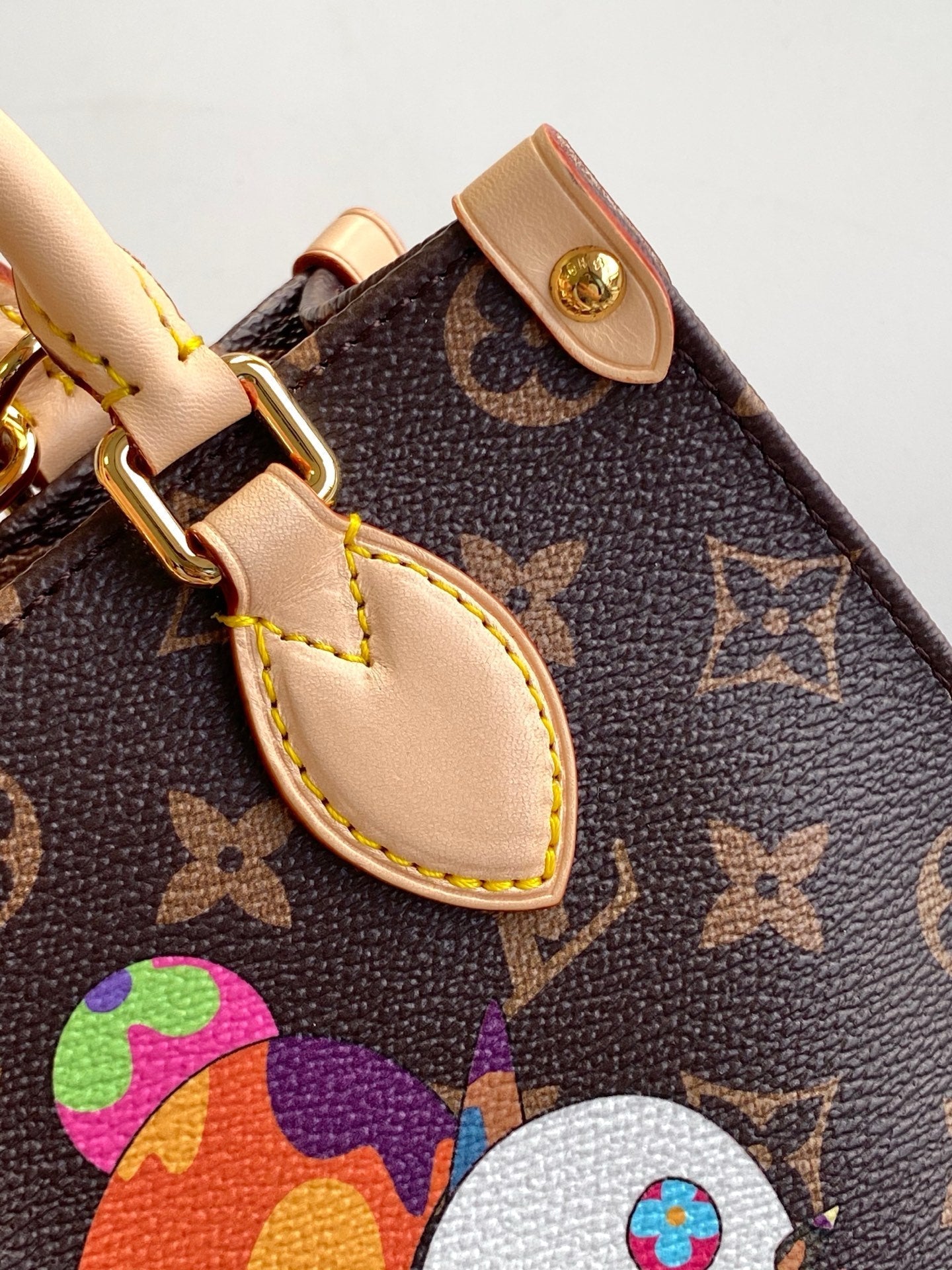 PANDA ONTHEGO TASCHE 18 IN BRAUN MONOGRAMM BESCHICHTETES CANVAS