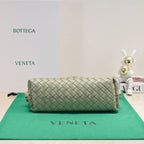 Teen Lauren 1980 mit Kette, Größe 31,5, grünes Leder, Ghw 