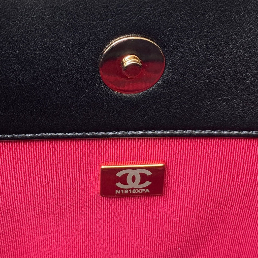 23P Hobo Shopping Tasche aus schwarzem Kalbsleder mit goldenen Beschlägen 