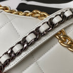 19 WOC 19CM WEISSES LAMMLEDER GOLDENE BESCHLÄGE