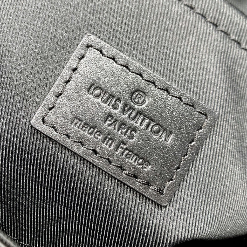 SOUL TRUNK 19 IN BLACK MONOGRAM ECLIPSE CANVAS