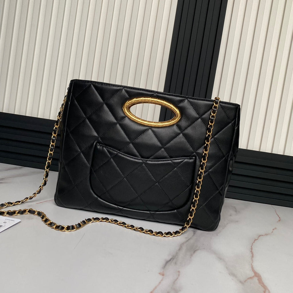 CLUTCH 34 IN BLACK SHEEPSKIN GOLD HARDWARE