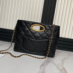 CLUTCH 34 IN BLACK SHEEPSKIN GOLD HARDWARE