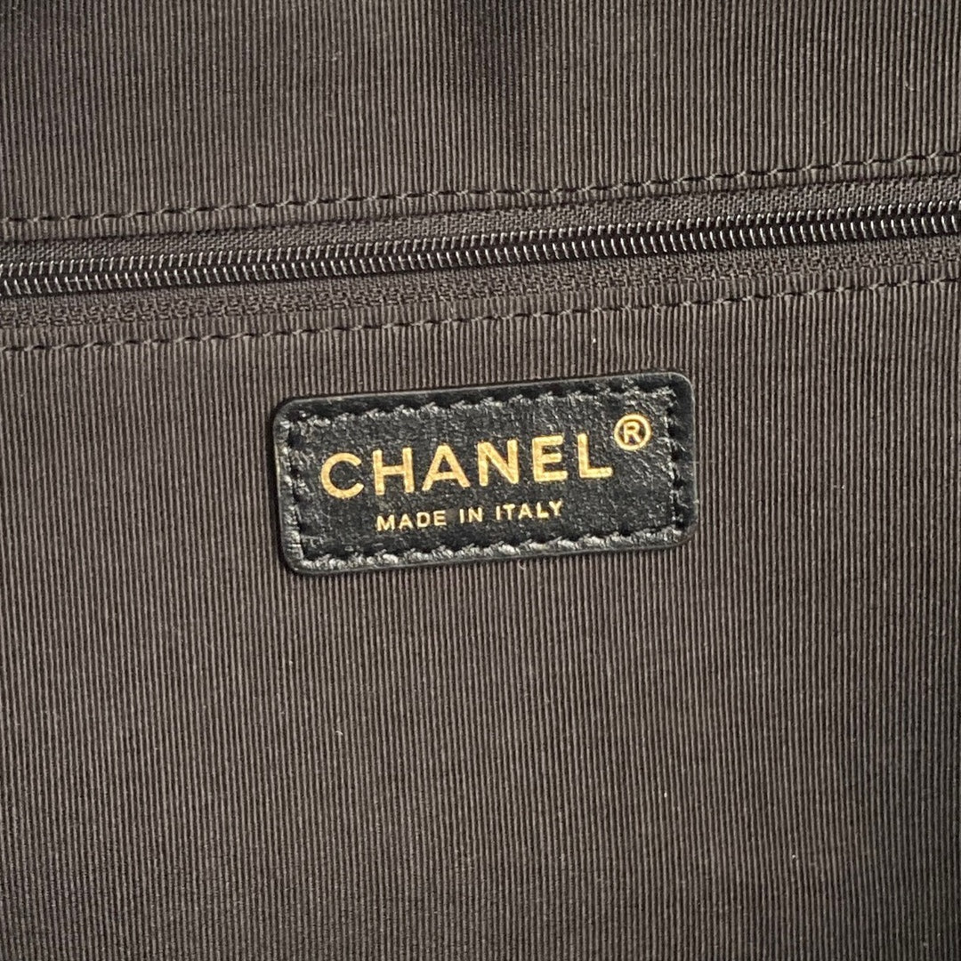 Bowlingtasche 44 in Santas Gray Denim mit goldenen Beschlägen