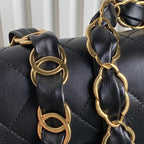SMALL FLAP BAG 21 IN BLACK CALFSKIN GOLD DOUBLE C THICK CHAIN