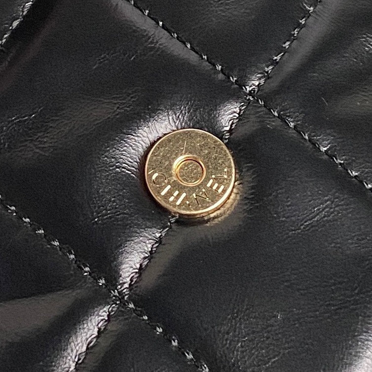 BOWLING BAG 29 IN BLACK SHINY CALFSKIN GOLD HARDWARE