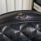 25C Klapptasche, 18 Zoll, schwarz, glänzend genarbtes Kalbsleder, goldene Beschläge