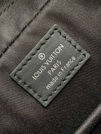 PORTE- DOCUMENTS VOYAGE NM HANDBAG 36 IN BLACK DAMIER GRAPHITE CANVAS