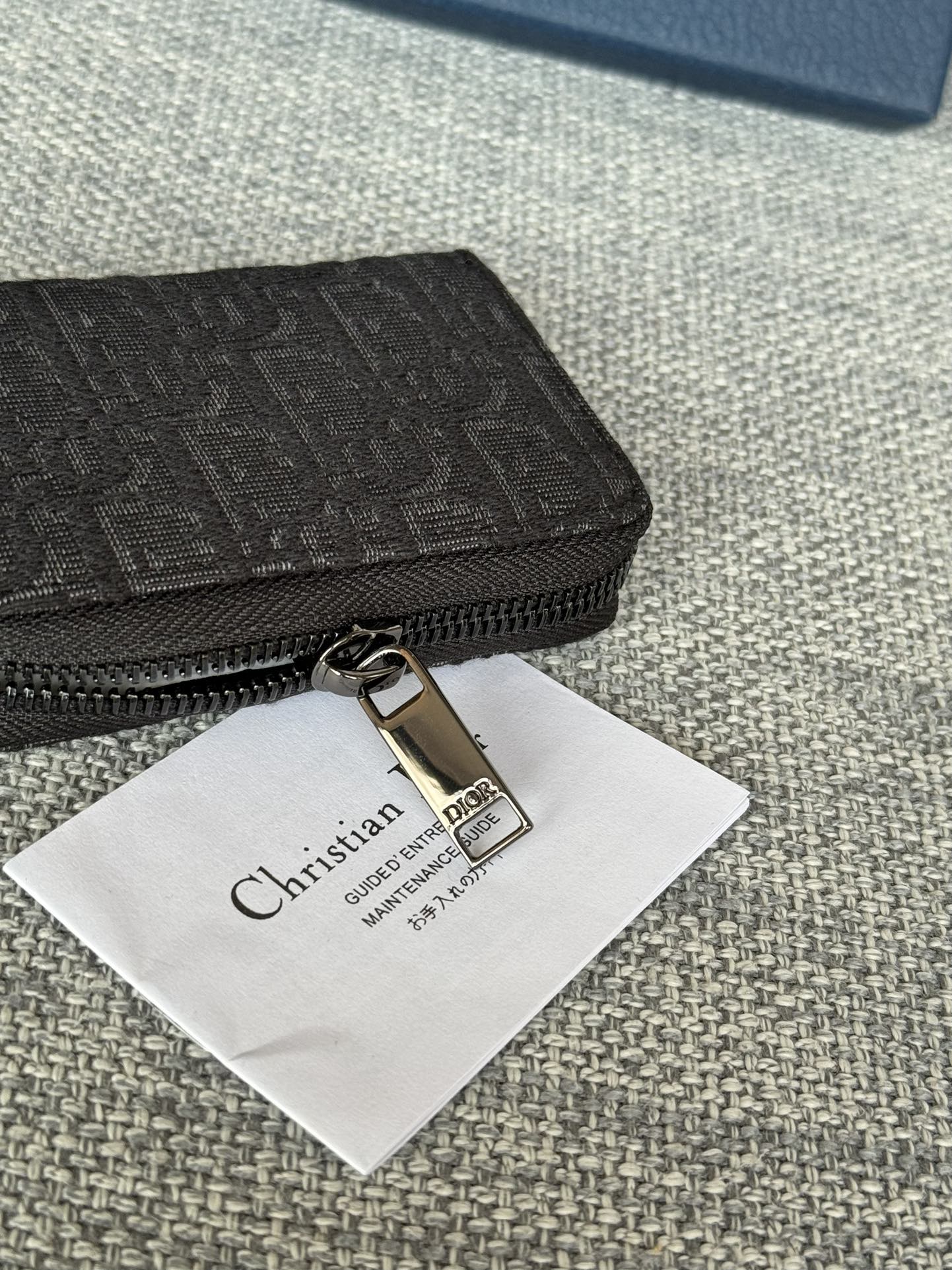 Mini-Geldbörse mit Reißverschluss, 10 Zoll, Schwarz, Monogram Obliqué Jacquard