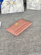 Freesia-Kartenetui 10 in babyrosa, gestepptem Kalbsleder