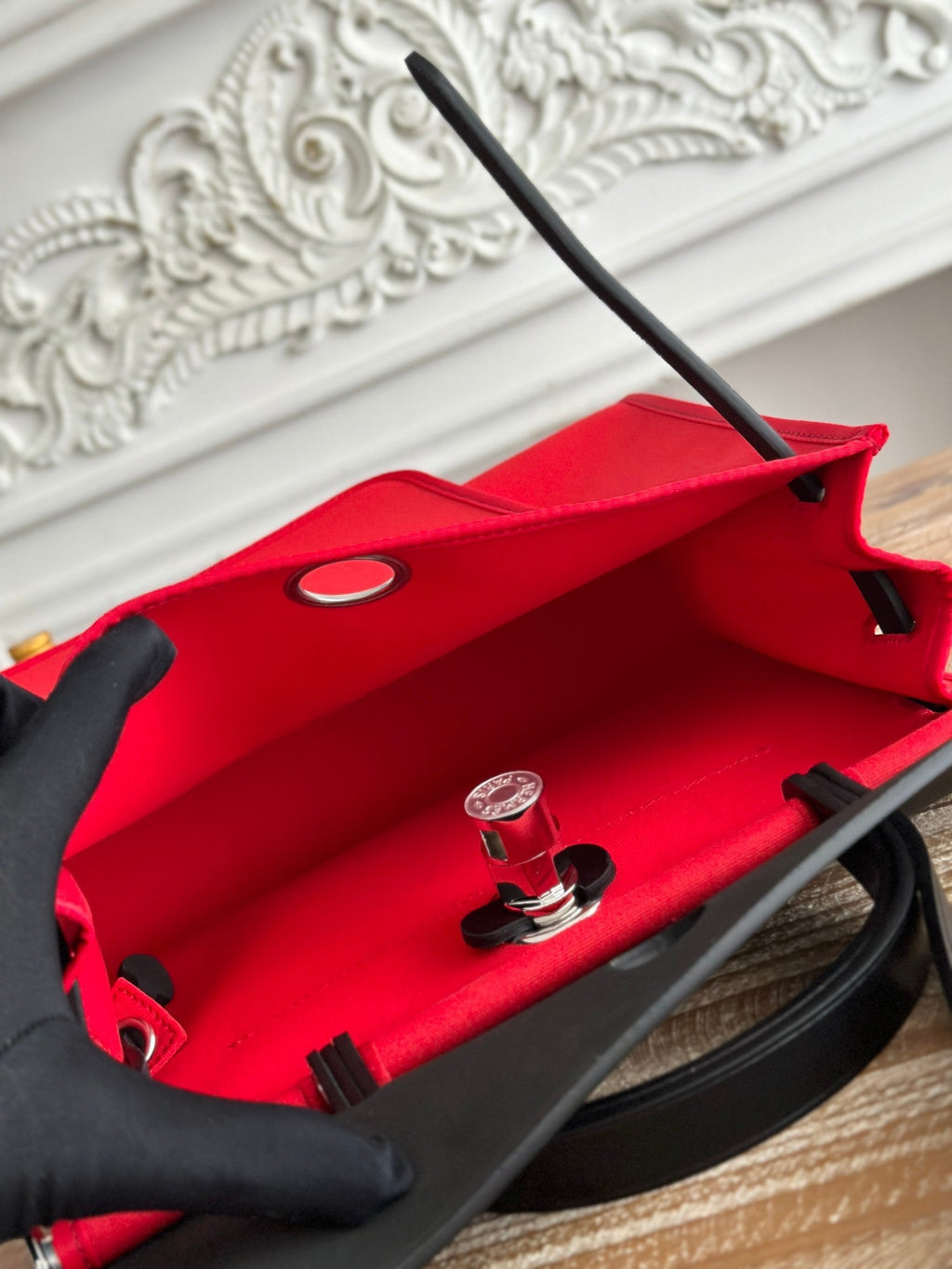 ZIP CABINE 31 BAG IN CLASSIC RED CANVAS AND BLACK CALFSKIN