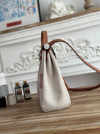 HERBAG ZIP 31 LAQUERED BAG IN OFF-WHITE MIX RED H PLUME CANVAS