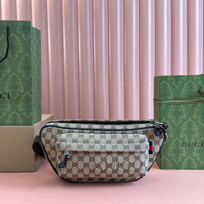 Gürteltasche 34 in Beige Monogramm-Canvas