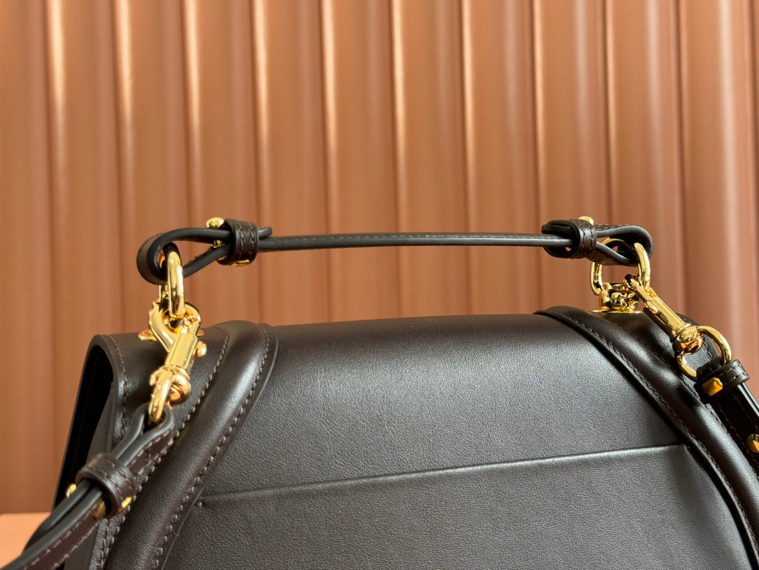 Große Blondie-Tasche mit Henkel, 81 cm, dunkelbraunes Kalbsleder