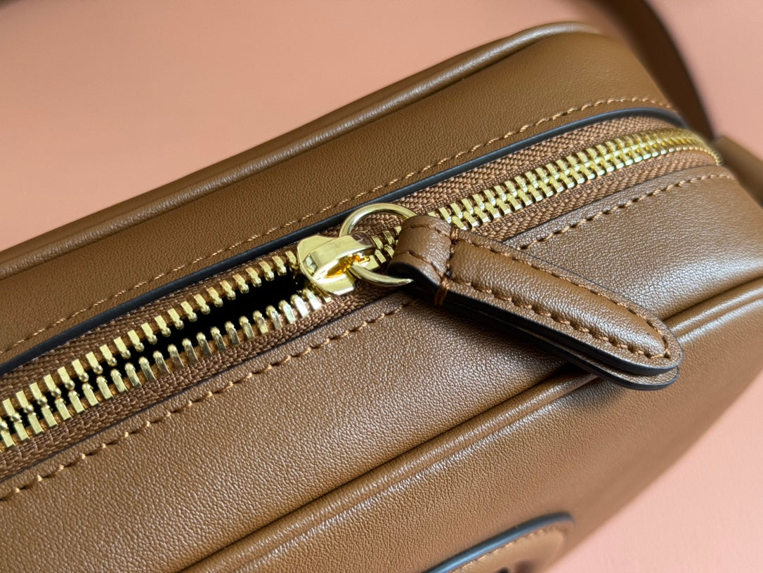 BLONDIE KLEINE SCHULTERTASCHE 21 IN BRAUN GLATTES KALBSLEDER