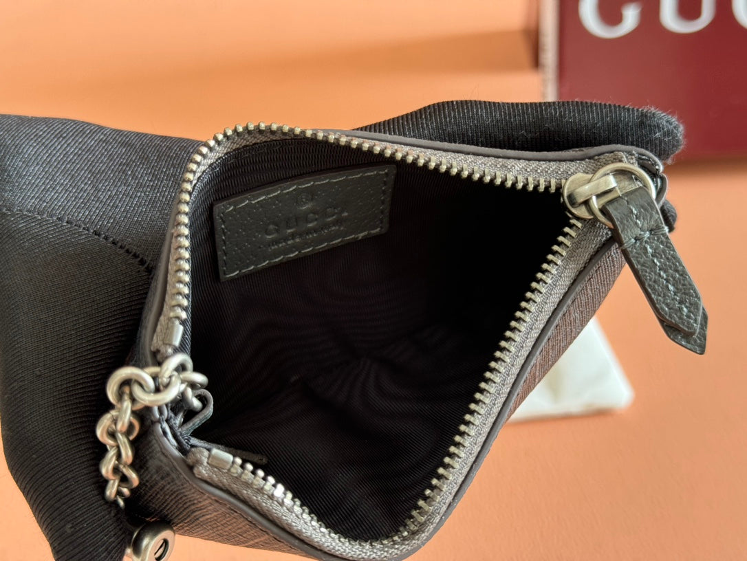 Zweifarbiges Reißverschluss-Schlüsseletui, 12 Zoll, aus dunkelgrauem Kalbsleder