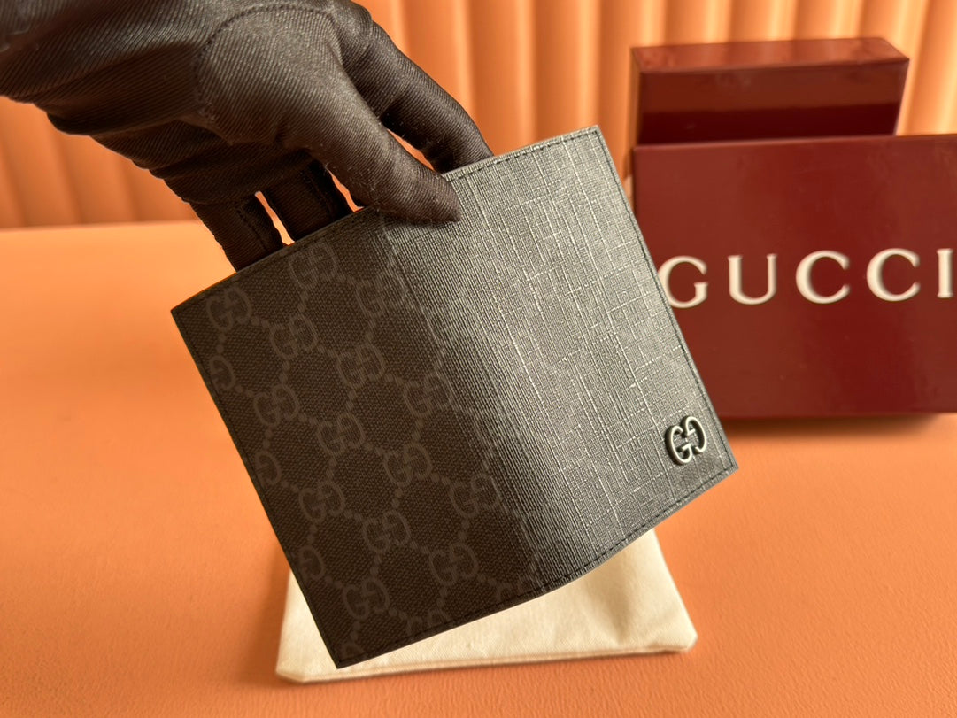 INTERIOR GG PASSPORT CASE 12 IN GRAUEM KALBSLEDER