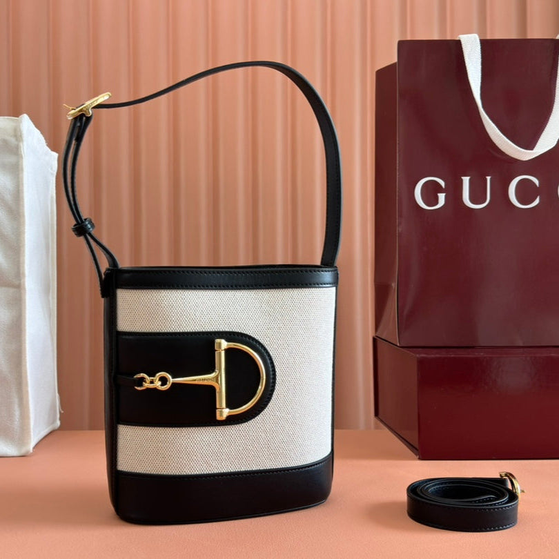 73 KLEINE EIMERTASCHE 20 AUS NATUR-CANVAS UND SCHWARZEM KALBSLEDER