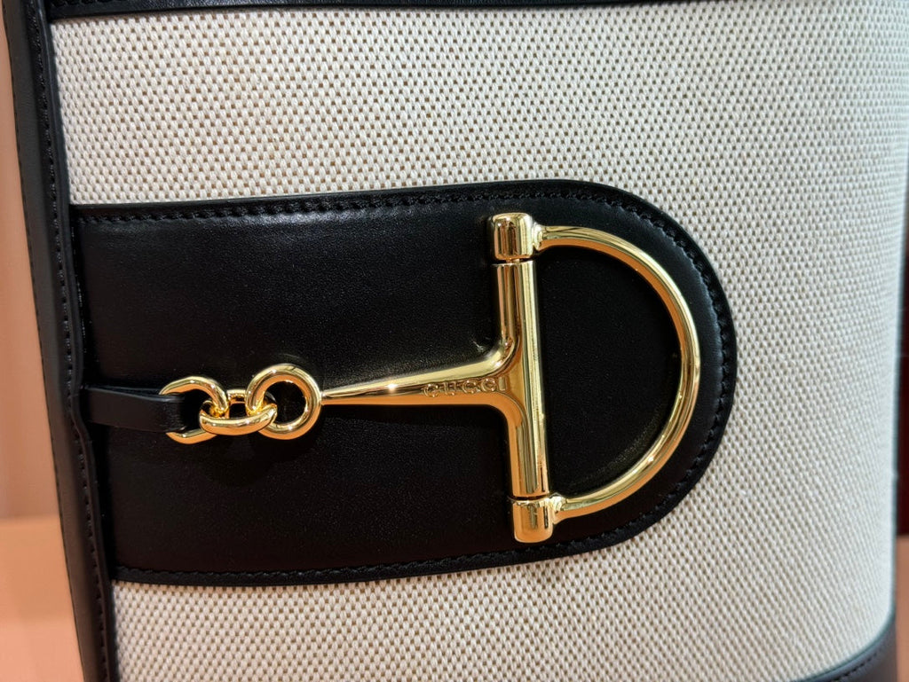 73 KLEINE EIMERTASCHE 20 AUS NATUR-CANVAS UND SCHWARZEM KALBSLEDER