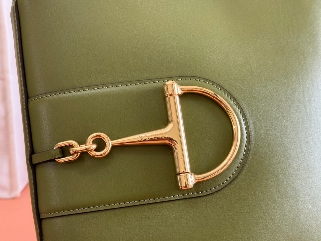 73 MITTLERE EIMERTASCHE 27,5 IN GRÜN GLATTES KALBSLEDER