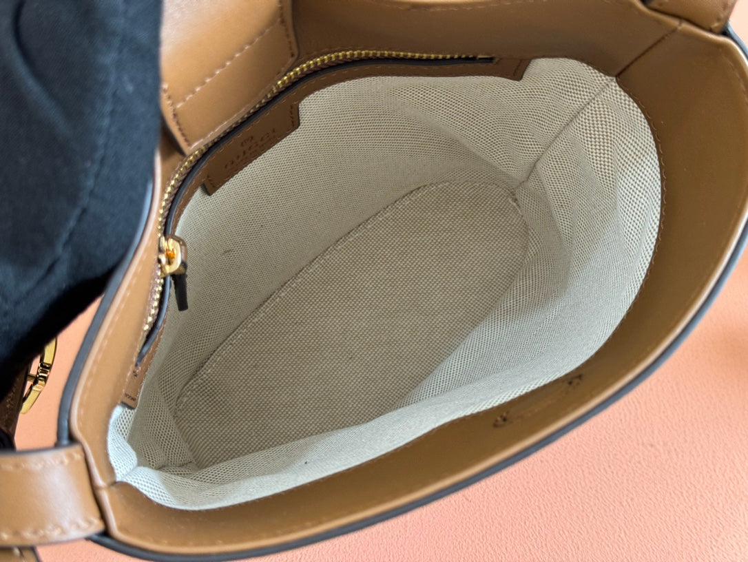 73 KLEINE EIMERTASCHE 20 IN BRAUN WEICHES WILDLEDER UND KALBSLEDER