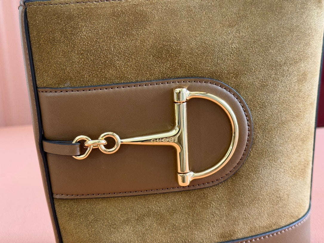 73 KLEINE EIMERTASCHE 20 IN BRAUN WEICHES WILDLEDER UND KALBSLEDER