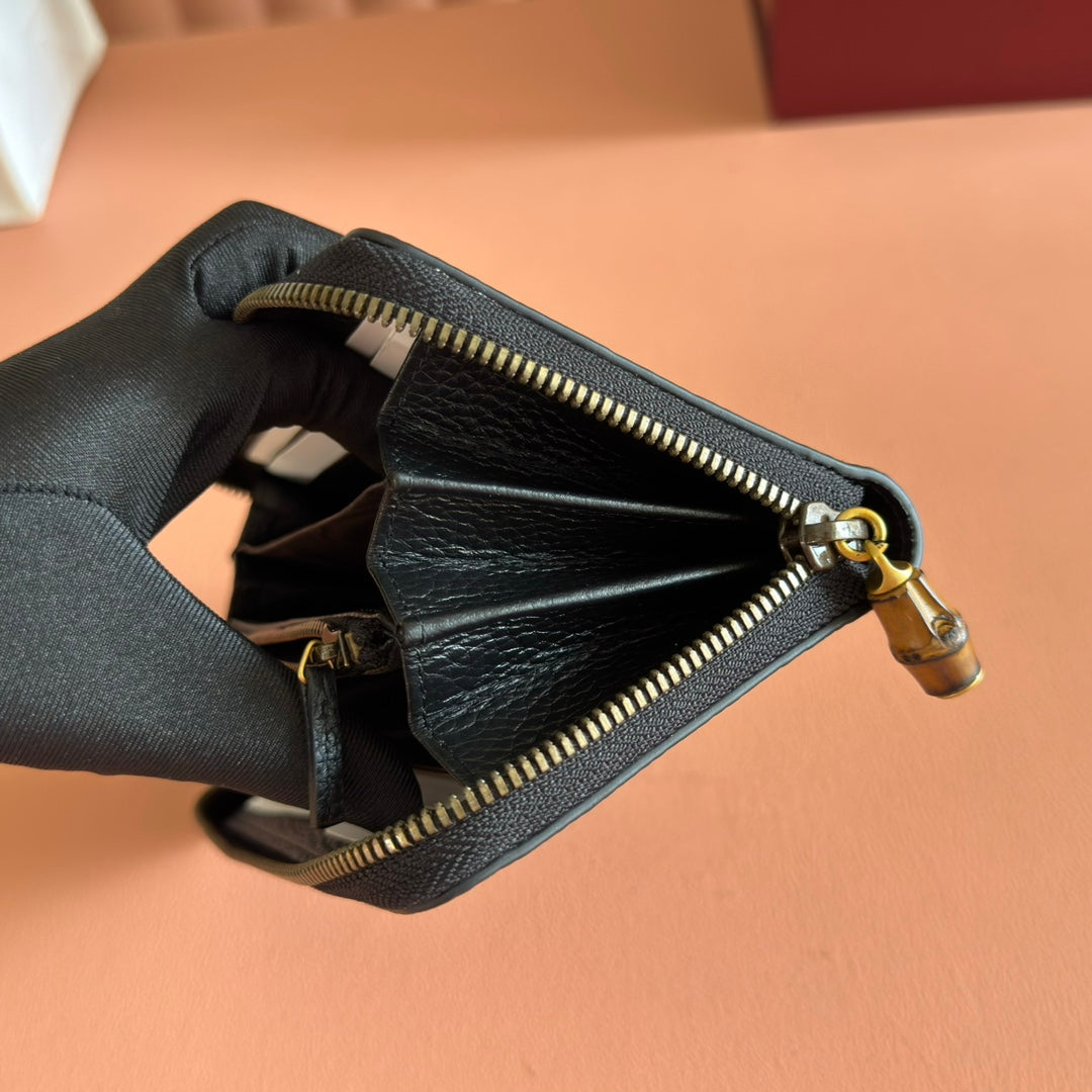 GG 25S MARMONT GELDBÖRSE 19 IN SCHWARZEM KALBSLEDER GOLDENE BESCHLÄGE