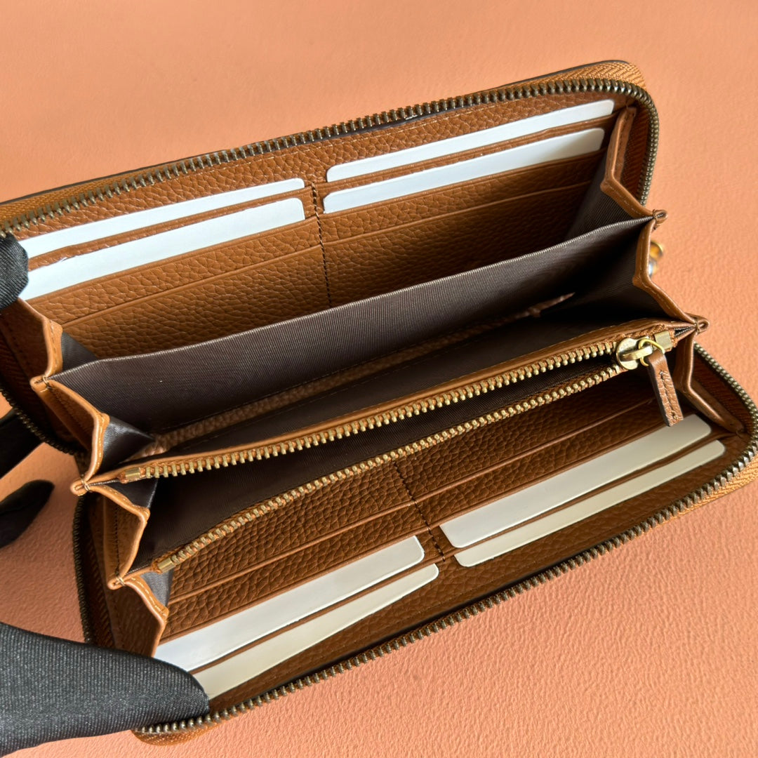 GG 25S MARMONT GELDBÖRSE 19 ZOLL, BRAUNES KALBSLEDER, GOLDENE BESCHLÄGE