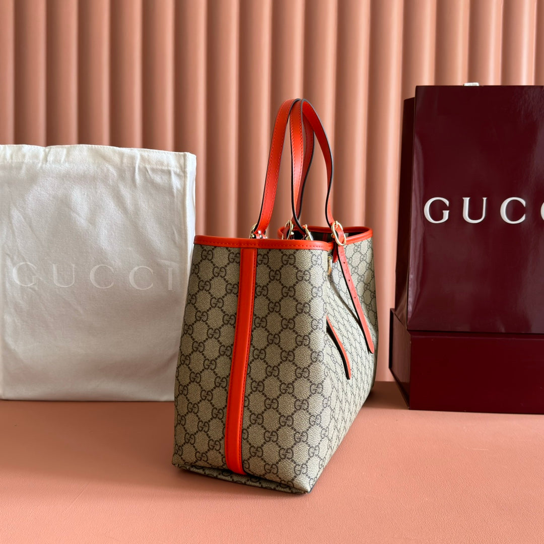 GUCCI 25S EMBLEM GROSSE TASCHE 38 IN BEIGE UND SCHWARZEM KALBSLEDER