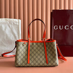 GUCCI 25S EMBLEM MEDIUM BAG 30 IN BEIGE AND BLACK CALFLEDER