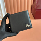 GUCCI 25S MARMONT GELDBÖRSE 11 ZOLL SCHWARZES KALBSLEDER SILBERNE BESCHLÄGE