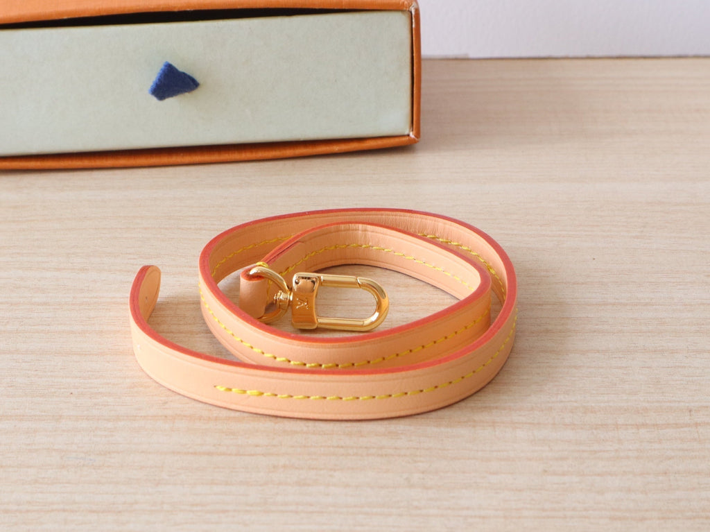 POCHETTE ACCESSOIRES TASCHE 22 IN SAKURA BRAUN MONOGRAMM BESCHICHTETES CANVAS