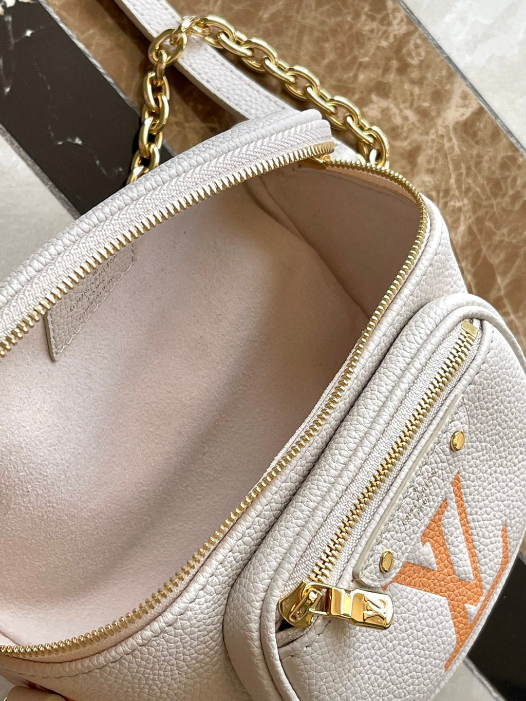 MINI BUMBAG 17 IN WHITE ORANGE MONOGRAM EMPREINTE LEATHER GOLD HARDWARE