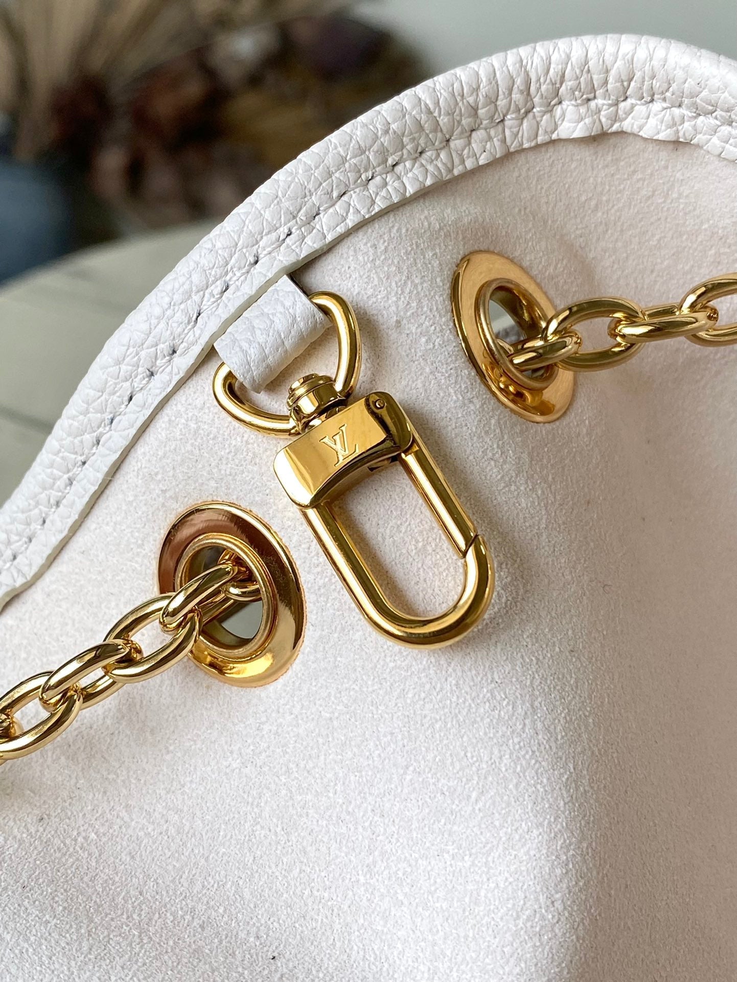 Bundle 28 in Weiß-Orange Monogramm Empreinte Leder Gold Hardware