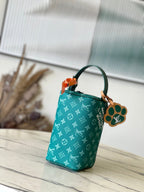 LOCKER DOPP KIT 28 AUS GRÜNEM MONOGRAM HERITAGE CANVAS