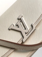 BUCI Tasche 24 Zoll Quarz Weiß Epi-Narbenleder