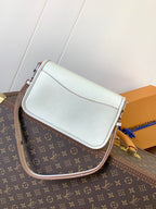 BUCI Tasche 24 Zoll Quarz Weiß Epi-Narbenleder