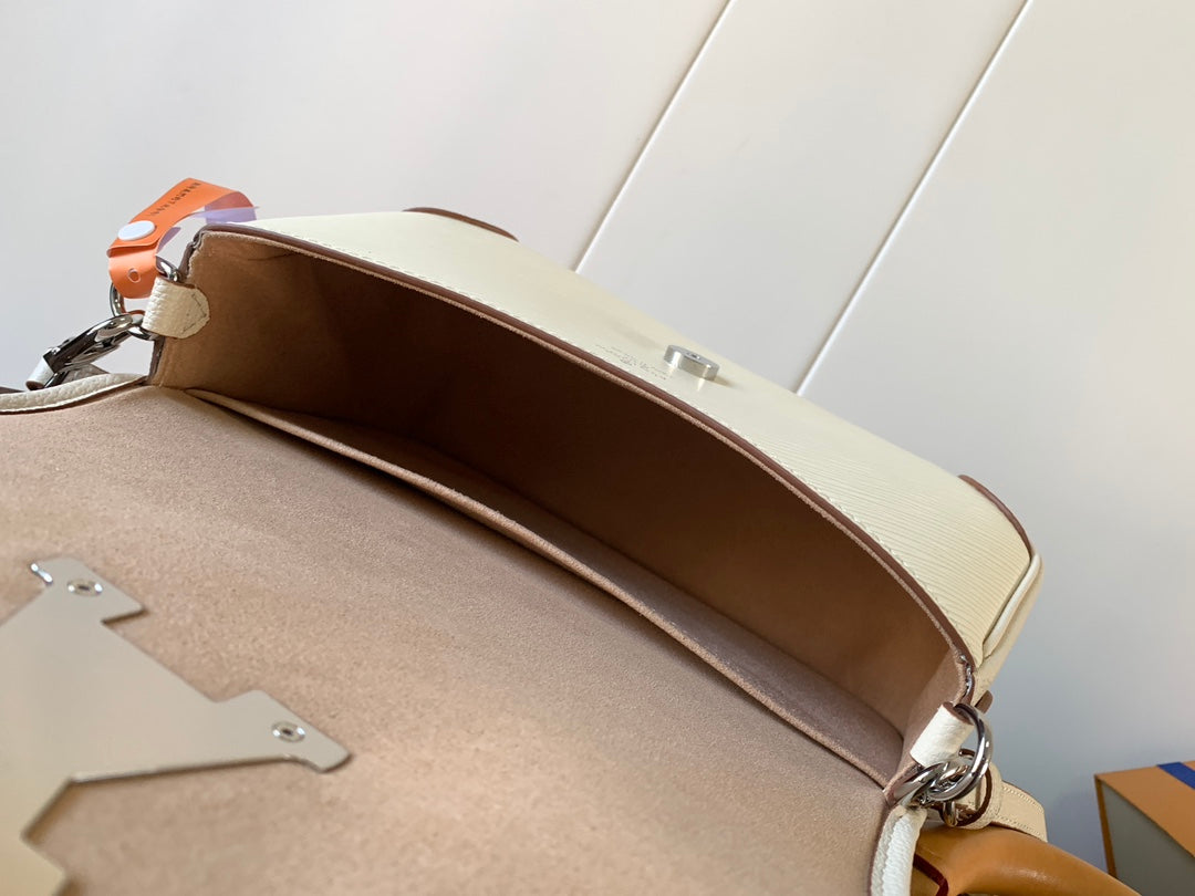 BUCI Tasche 24 Zoll Quarz Weiß Epi-Narbenleder