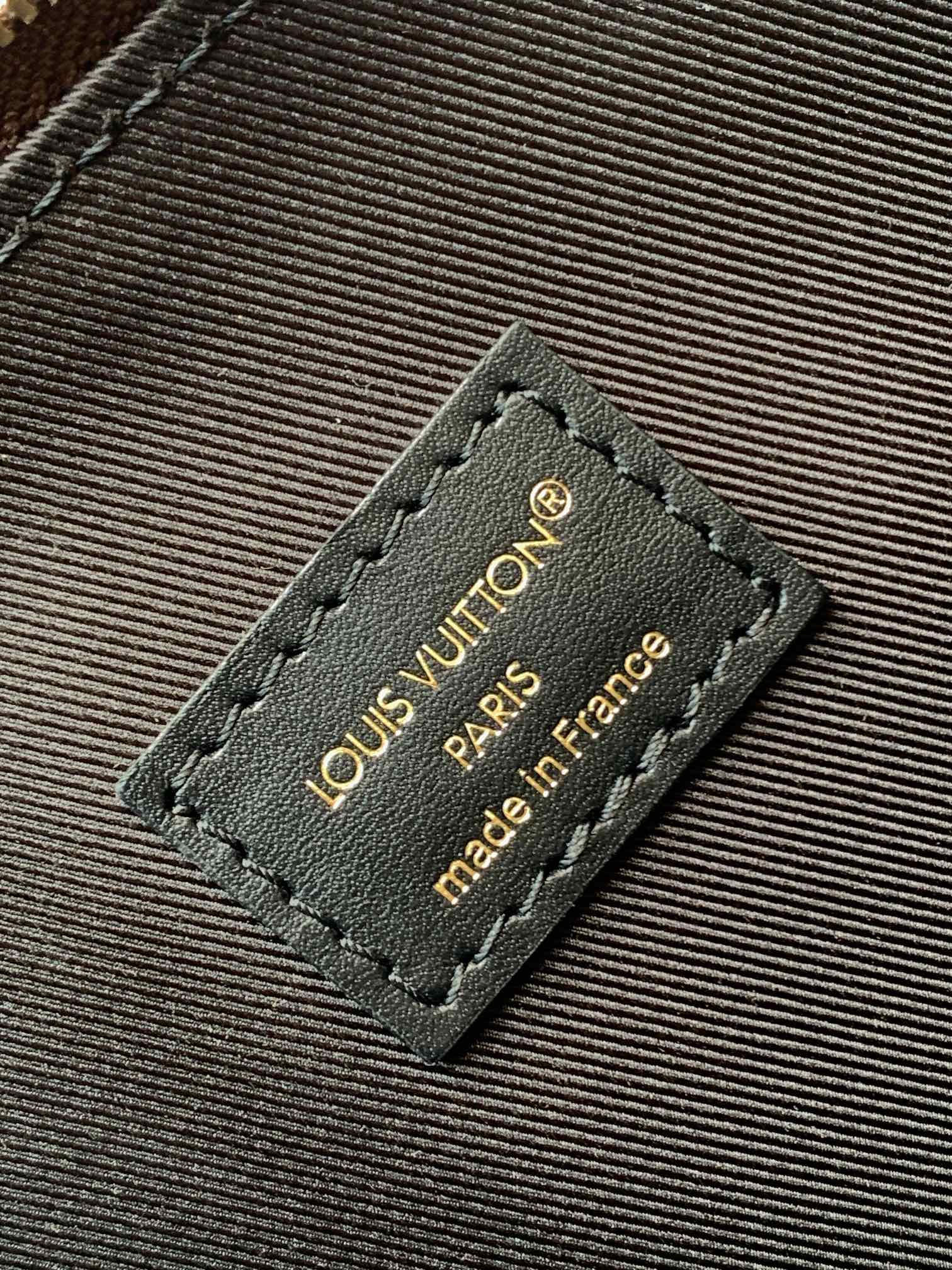 ALMA BE TASCHE 27 IN BRAUNEM MONOGRAMM-CANVAS UND RINDLEDER