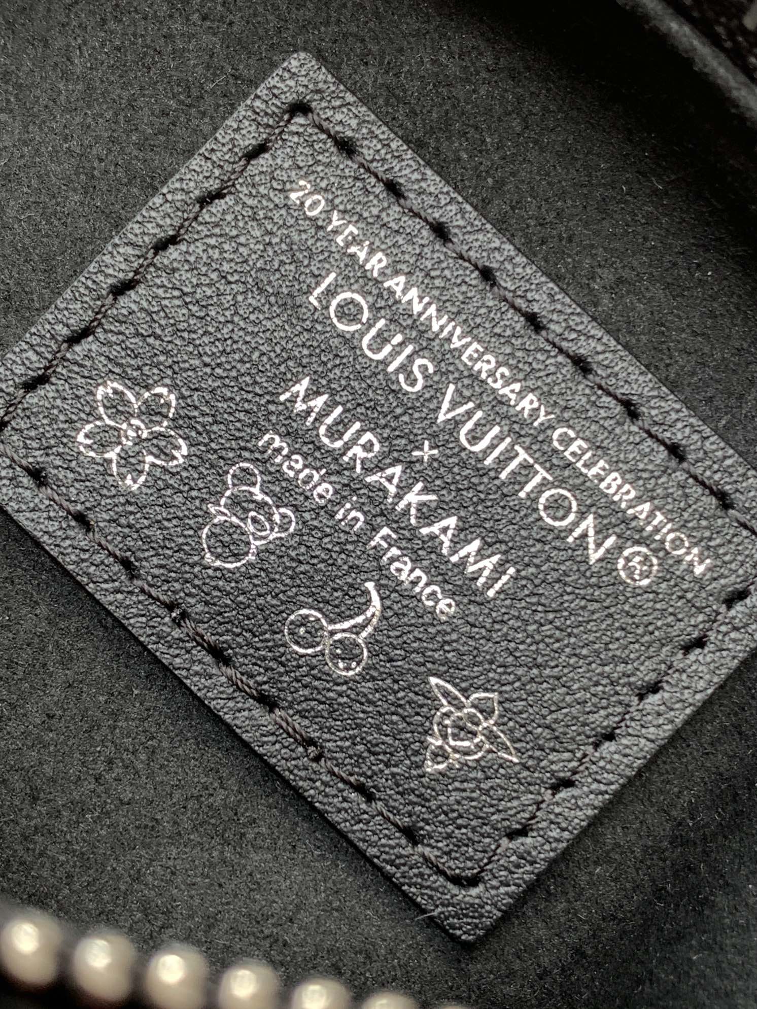 NANO SPEEDY BAG 16 IN FARBENFROHES MONOGRAMMMUSTER UND SCHWARZ BESCHICHTETES CANVAS