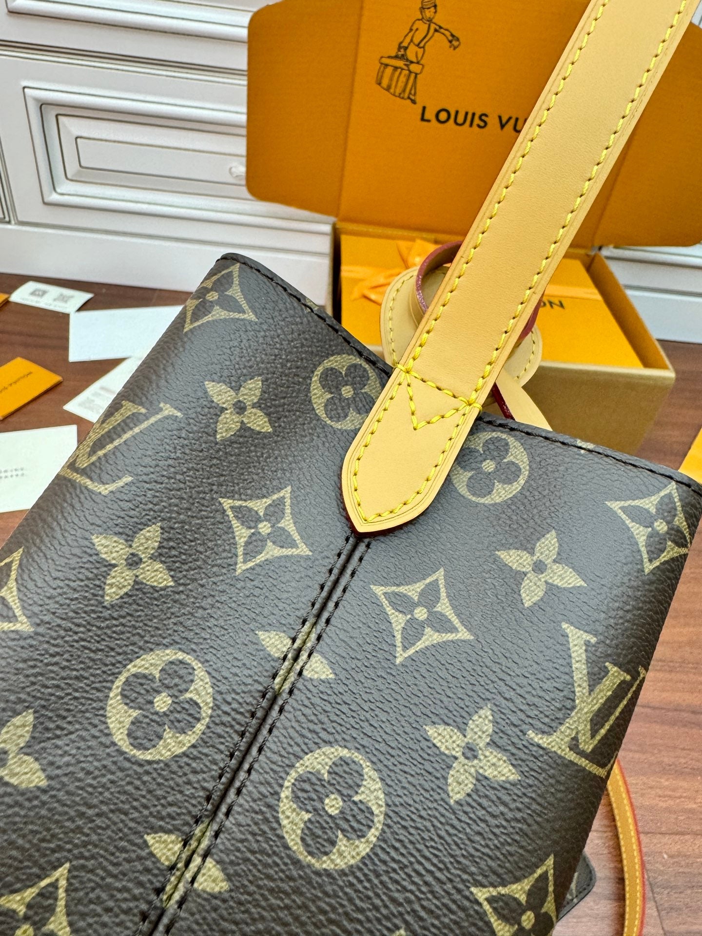 ALL IN BB BAG 18 IN BRAUN MONOGRAMM BESCHICHTETES CANVAS UND KALBSLEDER