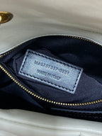 PUFFER TOY 23 IN WEISSEM LAMMLEDER GOLDENE BESCHLÄGE